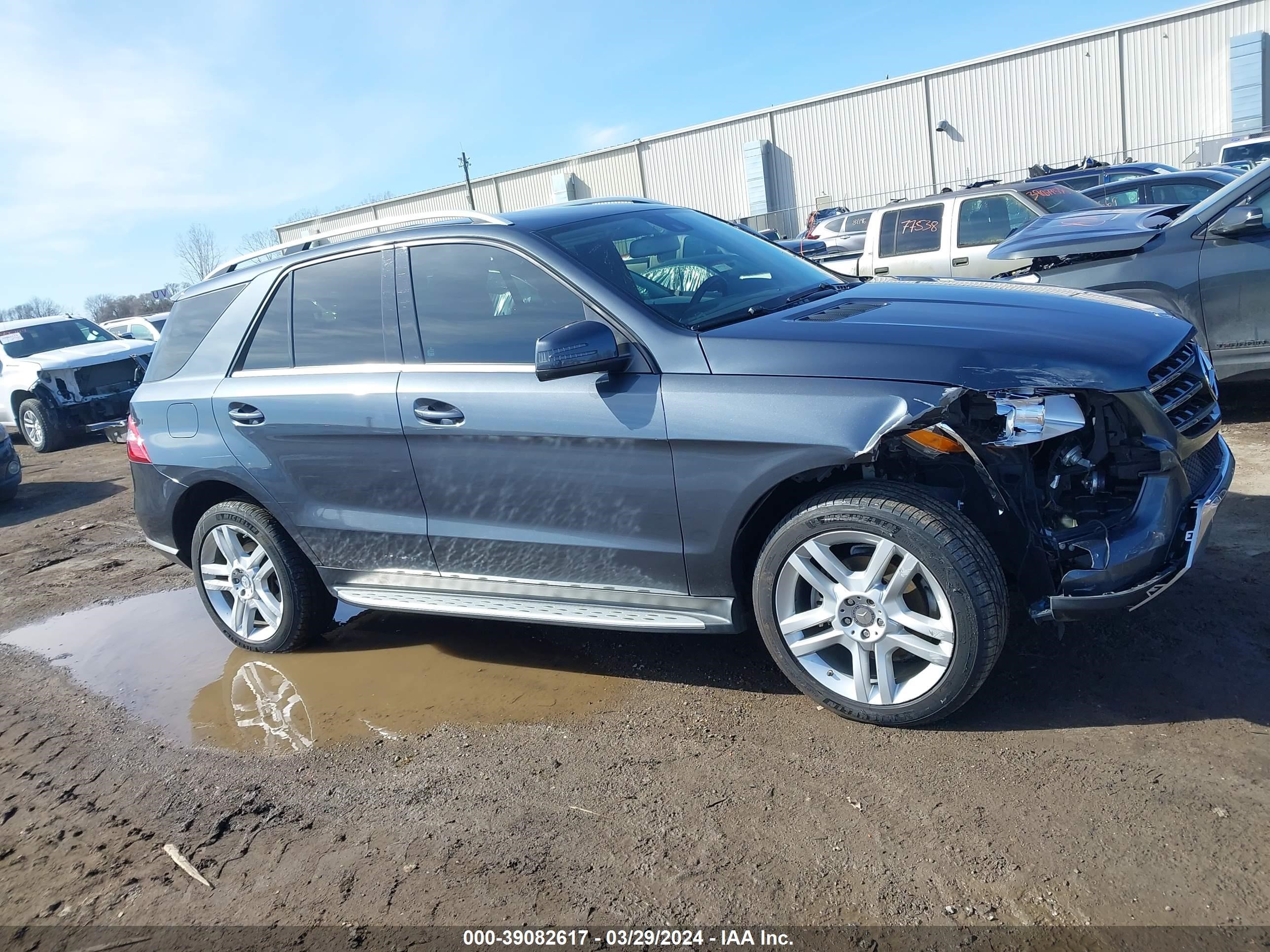 mercedes-benz  2015 4jgda5hb2fa566967