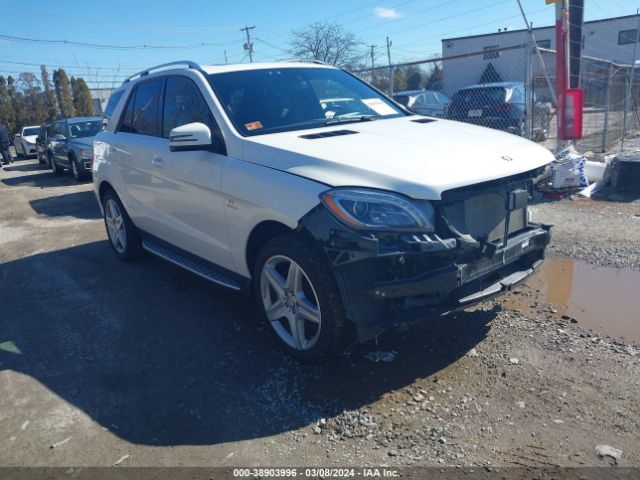 mercedes-benz ml 550 2014 4jgda7db0ea365990