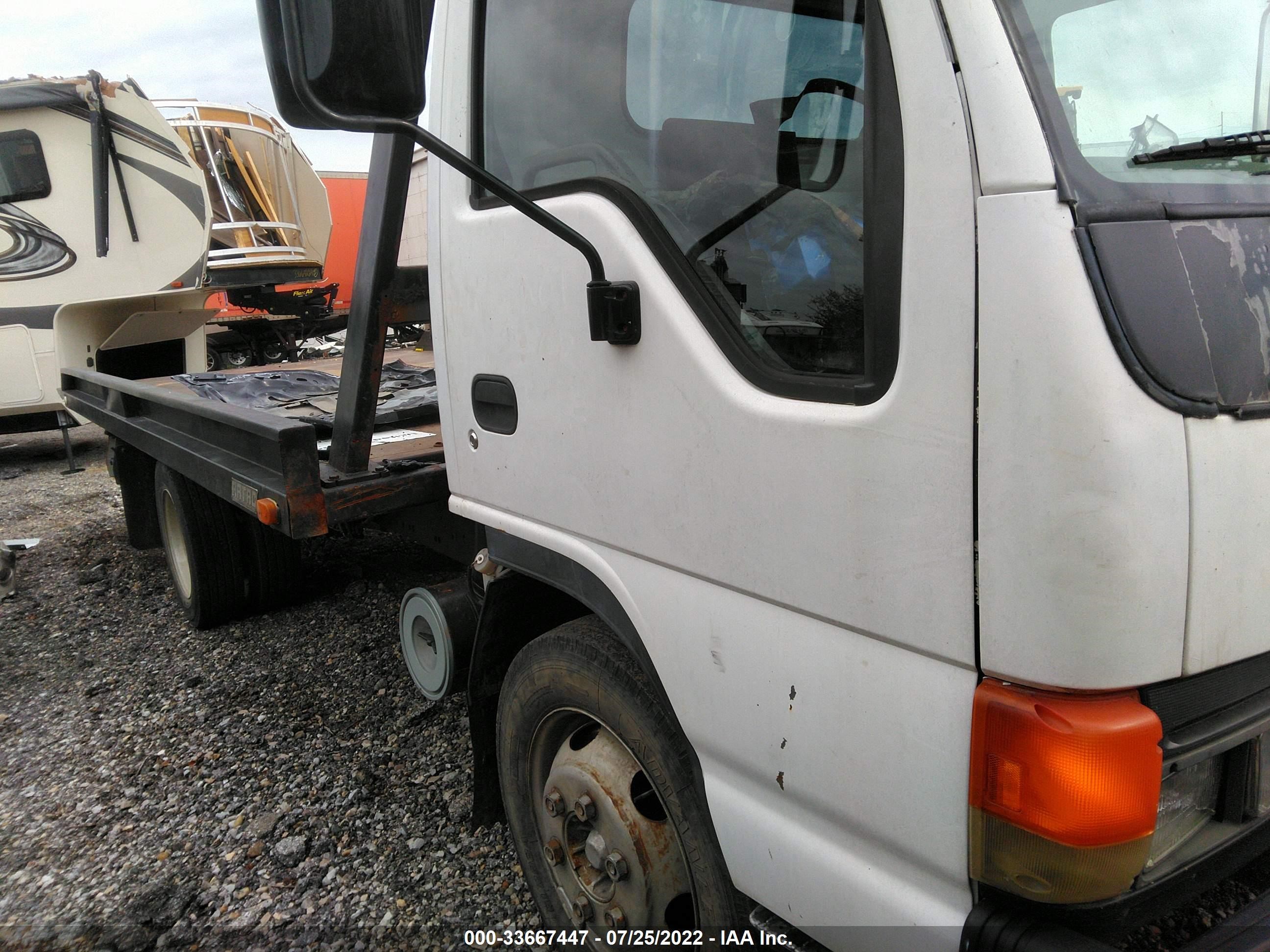 isuzu npr 2000 4klc4b1r1yj803979