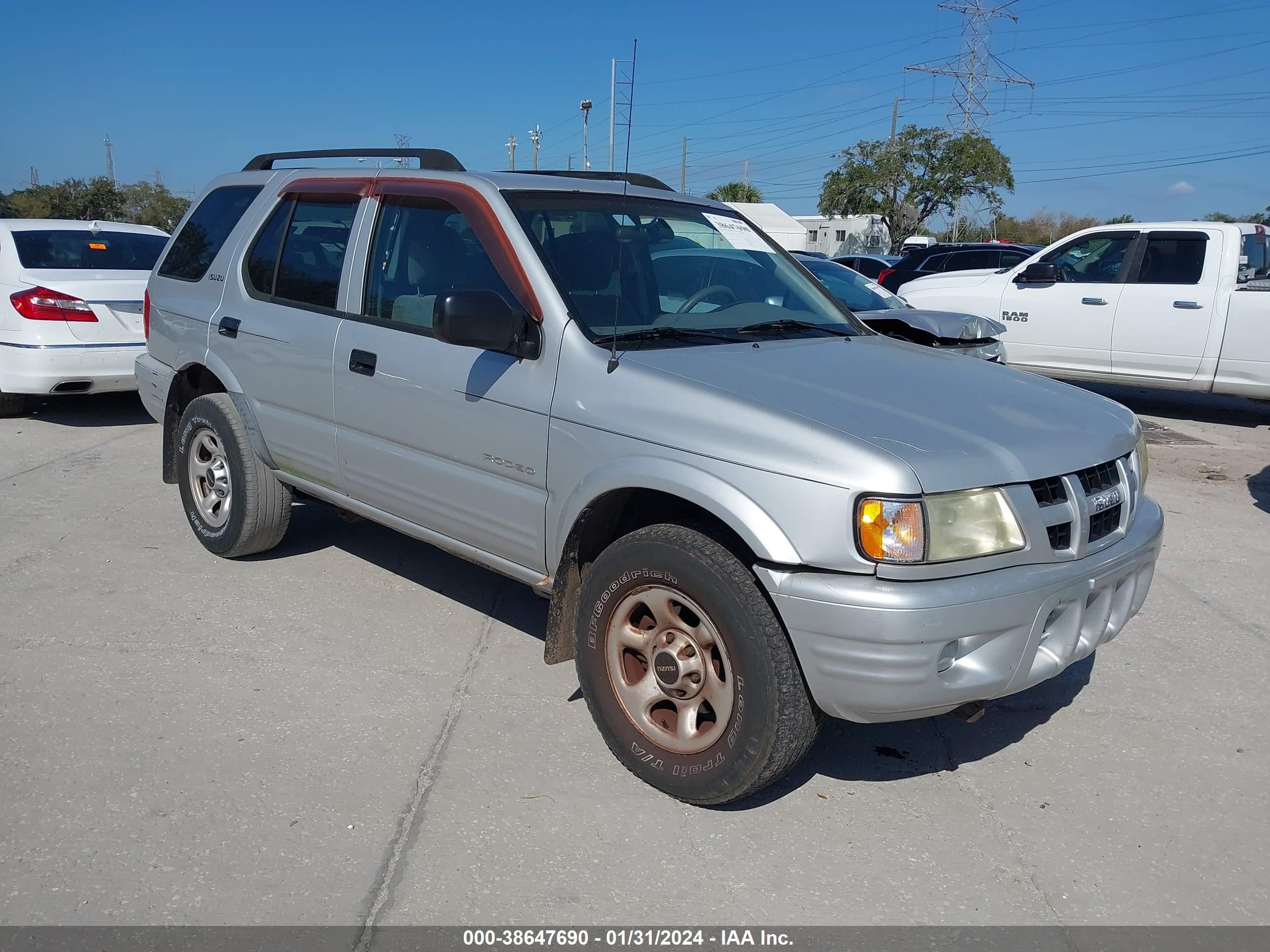 isuzu rodeo 2003 4s2ck58w534309106