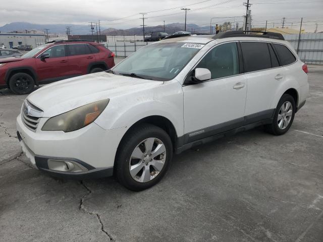 subaru outback 2. 2011 4s4brbkc0b3392248