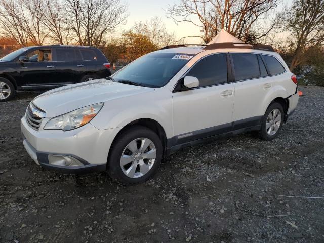 subaru outback 2. 2011 4s4brbkc2b3337672