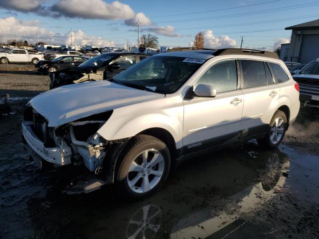 subaru outback 2. 2013 4s4brbpc4d3208134