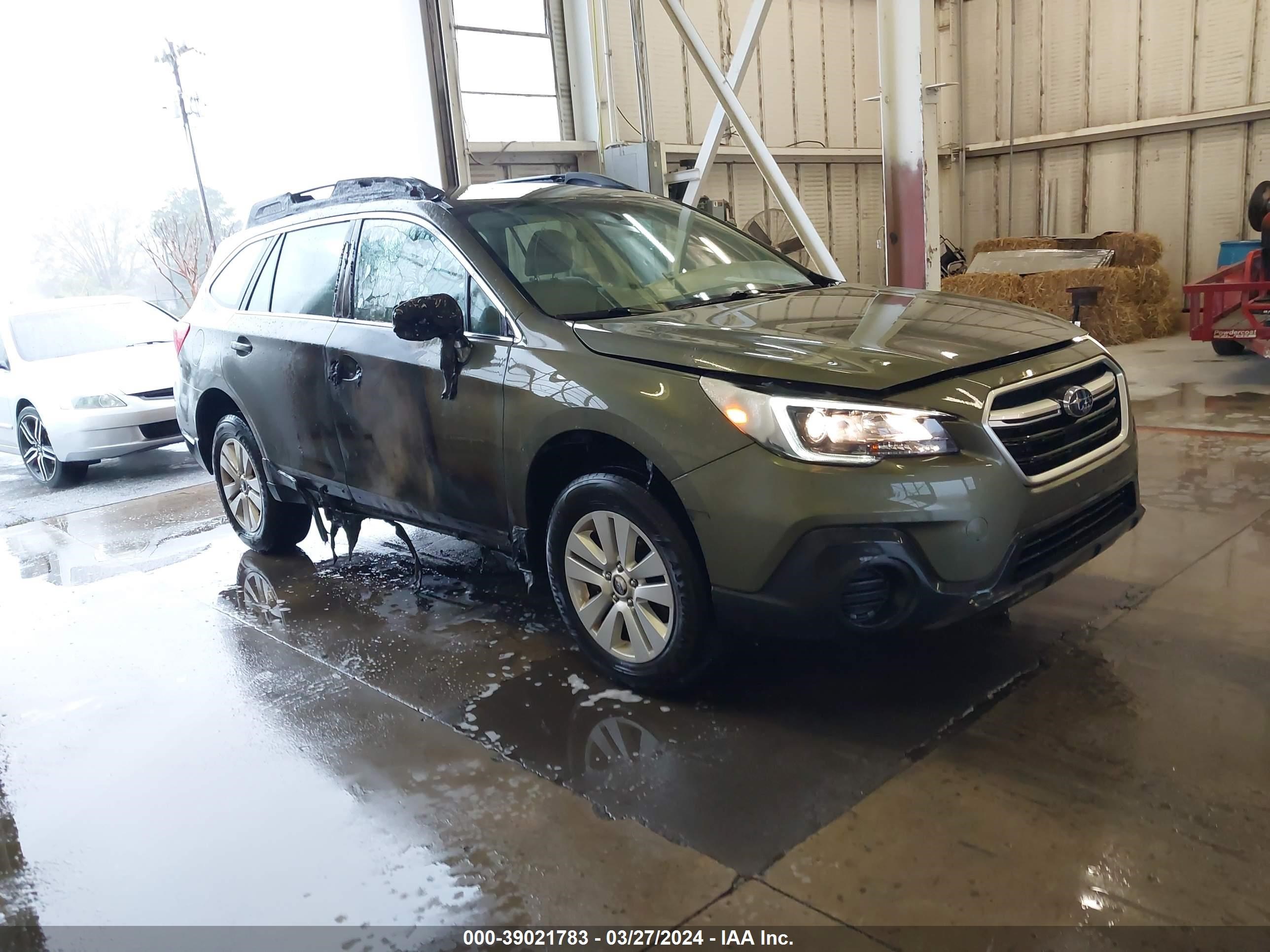 subaru outback 2018 4s4bsaac0j3386237