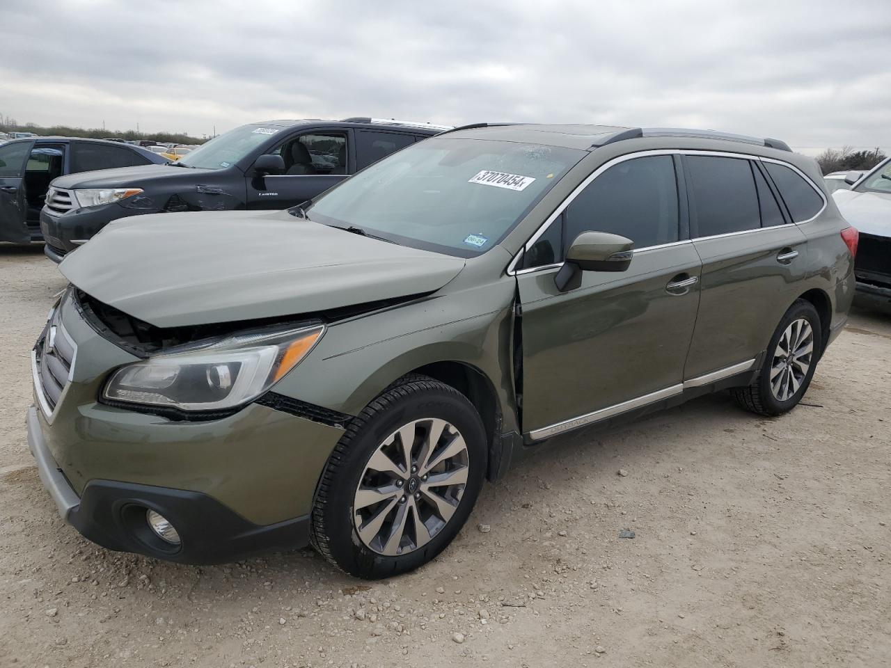 subaru outback 2017 4s4bsetc7h3413366