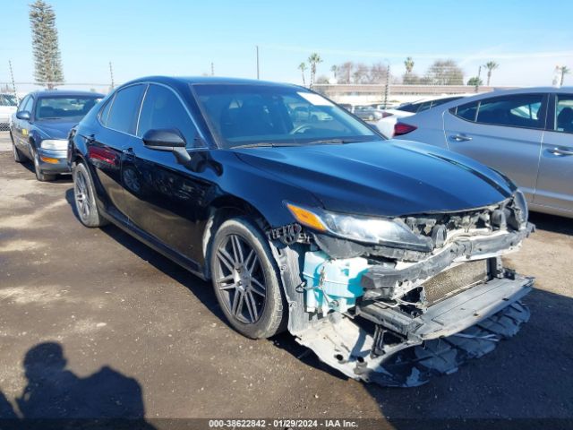 toyota camry 2018 4t1b11hk0ju068256