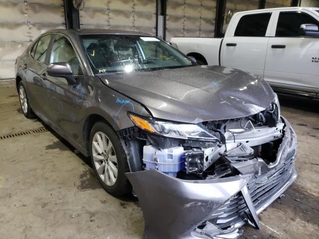 toyota camry l 2018 4t1b11hk0ju116807