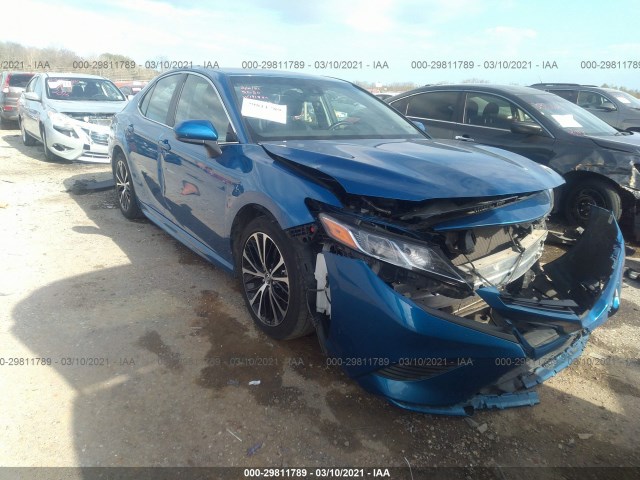 toyota camry 2018 4t1b11hk0ju131839