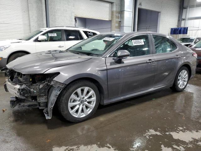 toyota camry le a 2018 4t1b11hk0ju513501