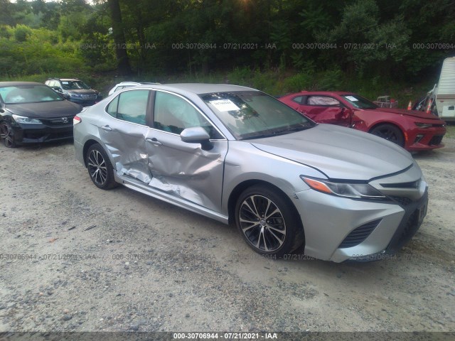 toyota camry 2018 4t1b11hk0ju629555