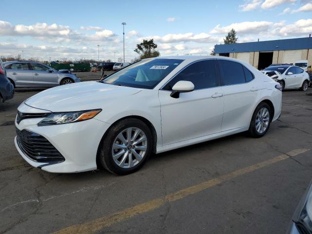 toyota camry l 2018 4t1b11hk1ju033399