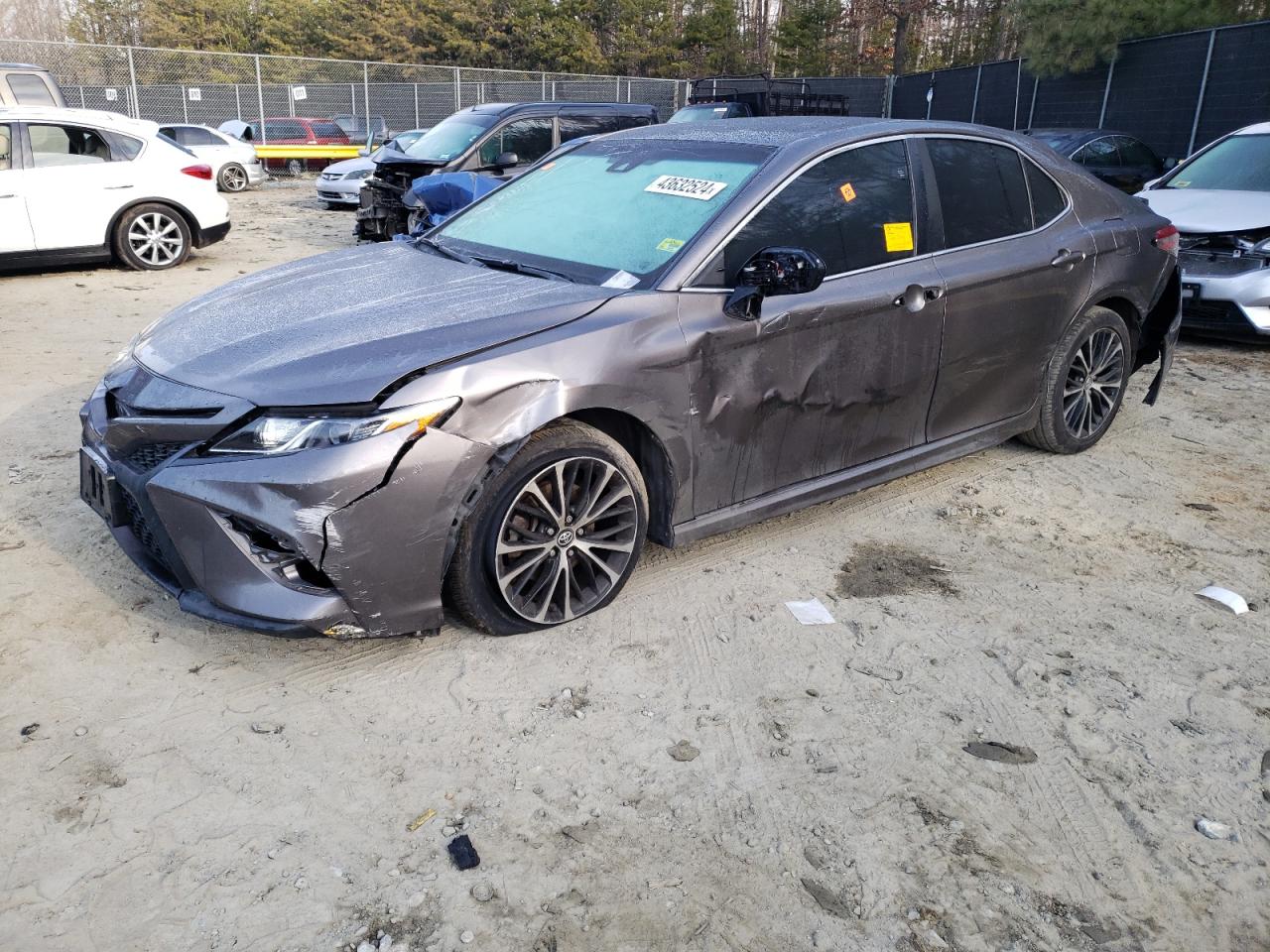 toyota camry 2018 4t1b11hk1ju059954