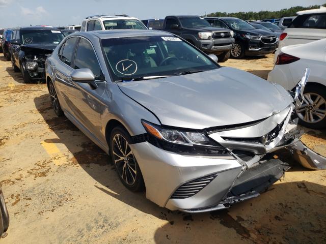 toyota camry l 2018 4t1b11hk1ju593486