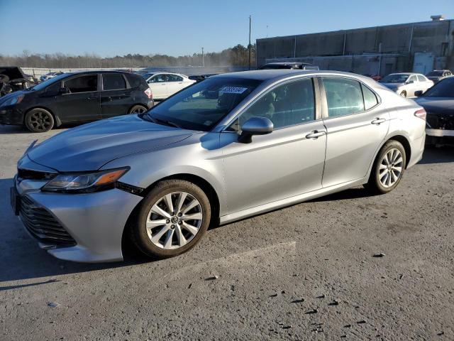 toyota camry l 2018 4t1b11hk1ju675914