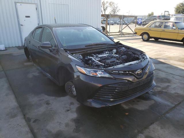 toyota camry l 2018 4t1b11hk2ju131583