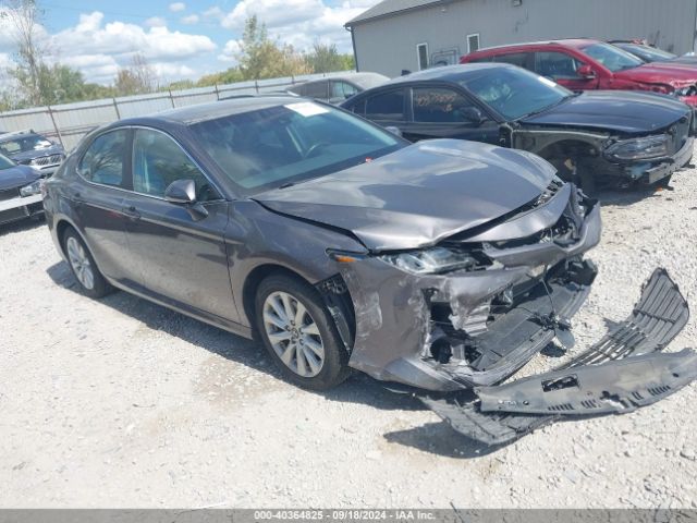 toyota camry 2018 4t1b11hk2ju140042