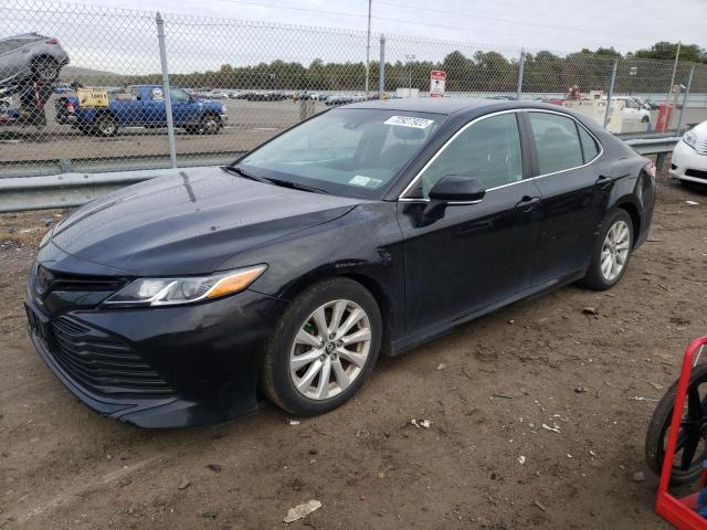 toyota camry l 2018 4t1b11hk2ju558858