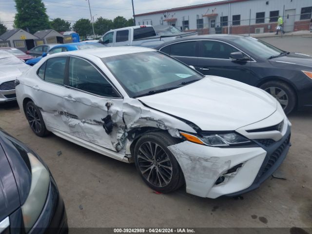 toyota camry 2018 4t1b11hk2ju583565