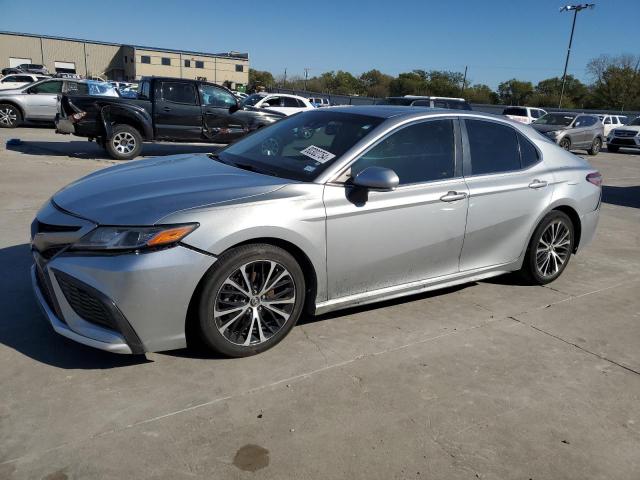 toyota camry l 2018 4t1b11hk2ju585283