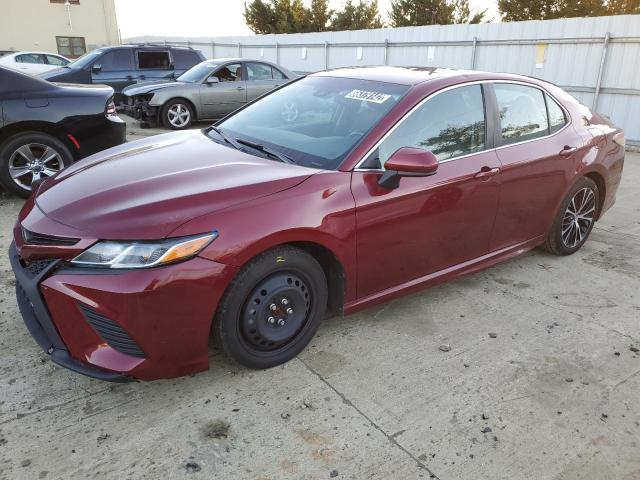 toyota camry l 2018 4t1b11hk2ju590158