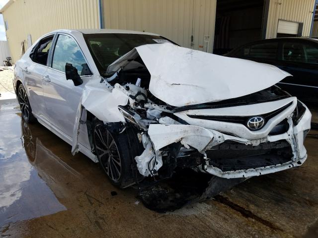 toyota camry l 2018 4t1b11hk2ju675825