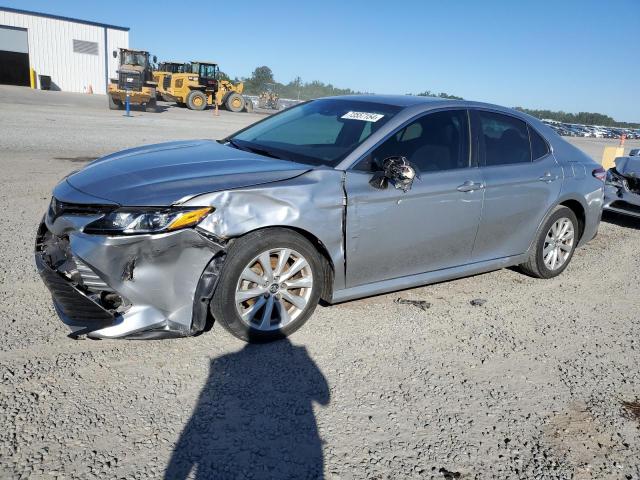 toyota camry l 2018 4t1b11hk2ju675906