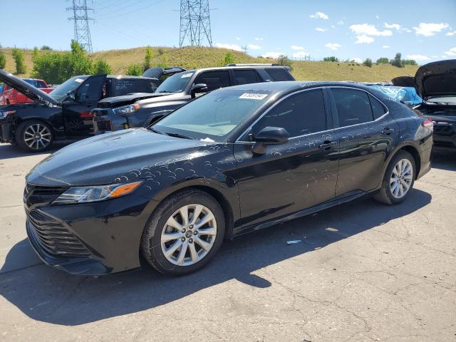 toyota camry l 2018 4t1b11hk3ju068803