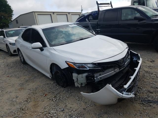 toyota camry l 2018 4t1b11hk3ju588919