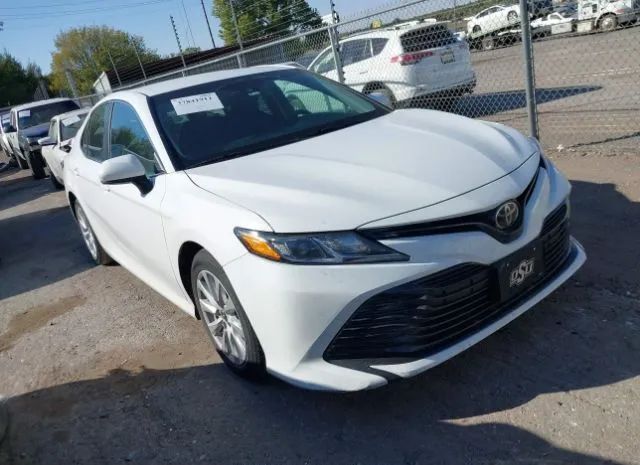 toyota camry 2018 4t1b11hk3ju591836