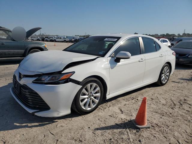 toyota camry l 2018 4t1b11hk4ju113103