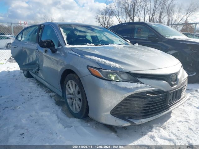 toyota camry 2018 4t1b11hk4ju565407