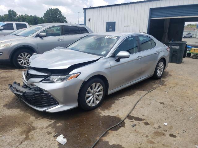 toyota camry l 2018 4t1b11hk4ju590369