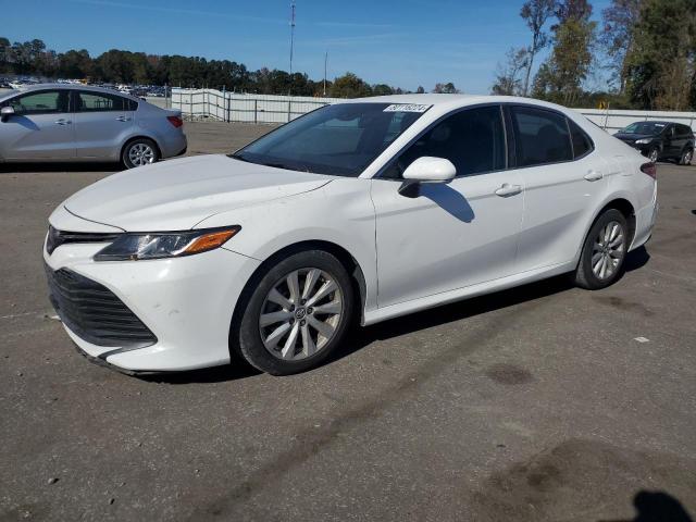 toyota camry l 2018 4t1b11hk4ju615111