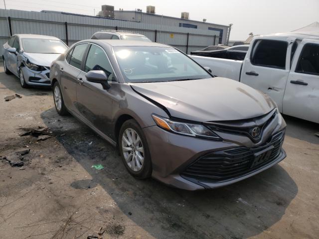 toyota camry l 2018 4t1b11hk5ju564007