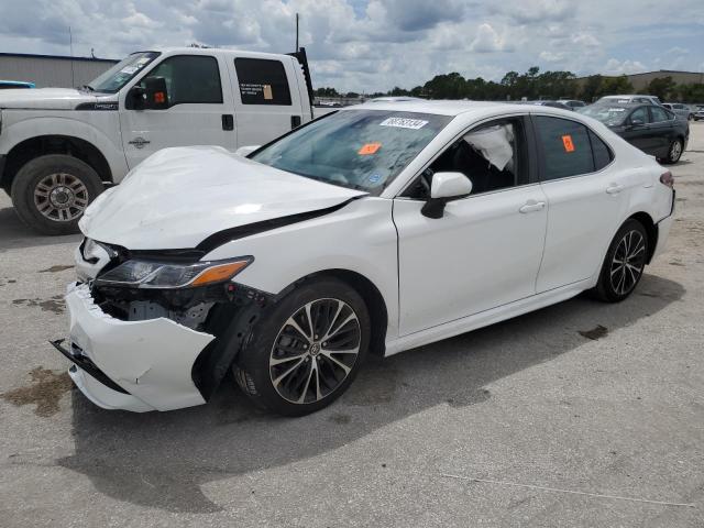 toyota camry l 2018 4t1b11hk5ju662471