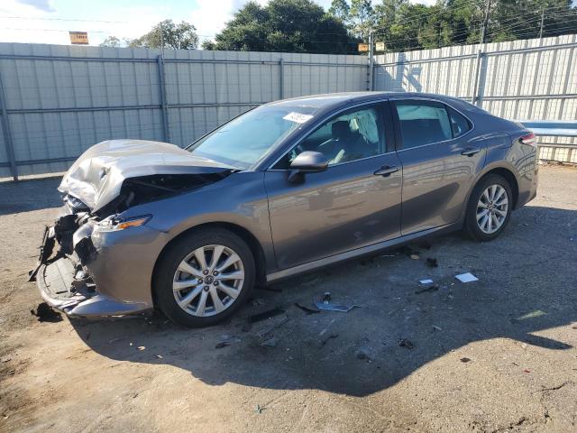 toyota camry l 2018 4t1b11hk5ju672921