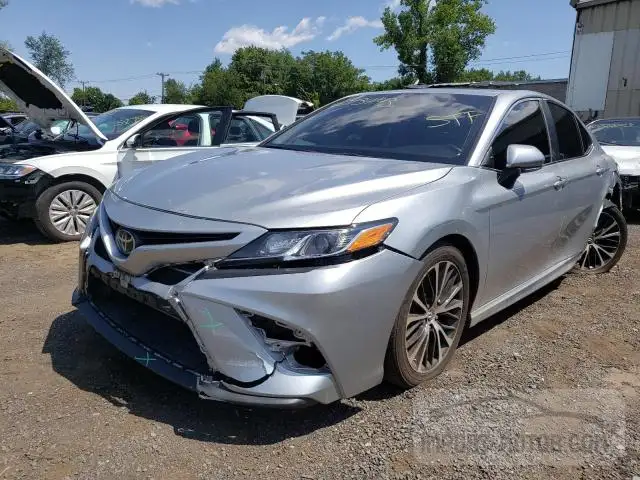 toyota camry 2018 4t1b11hk6ju015660