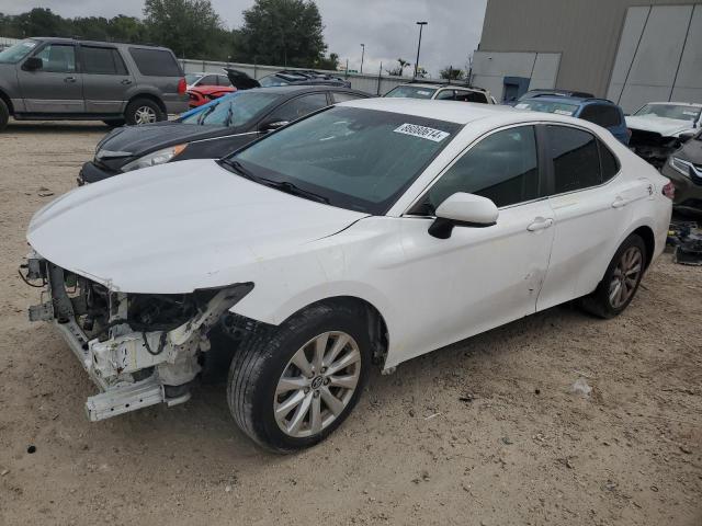 toyota camry l 2018 4t1b11hk6ju056368