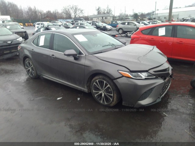 toyota camry 2018 4t1b11hk6ju070240