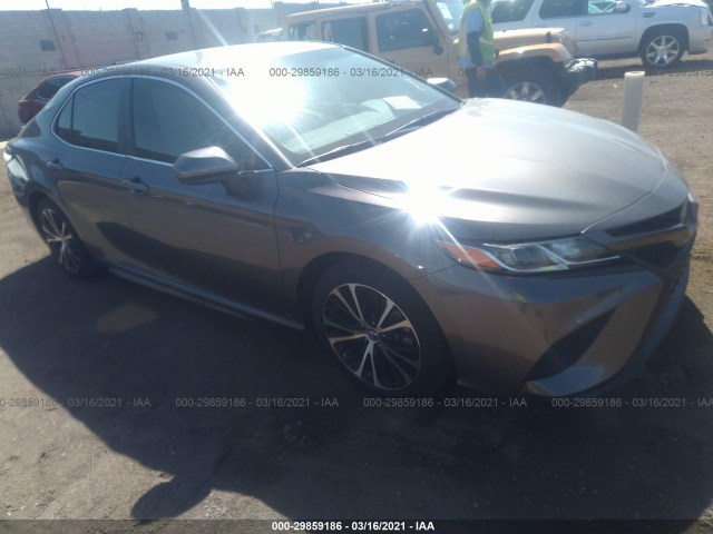 toyota camry 2018 4t1b11hk6ju541299