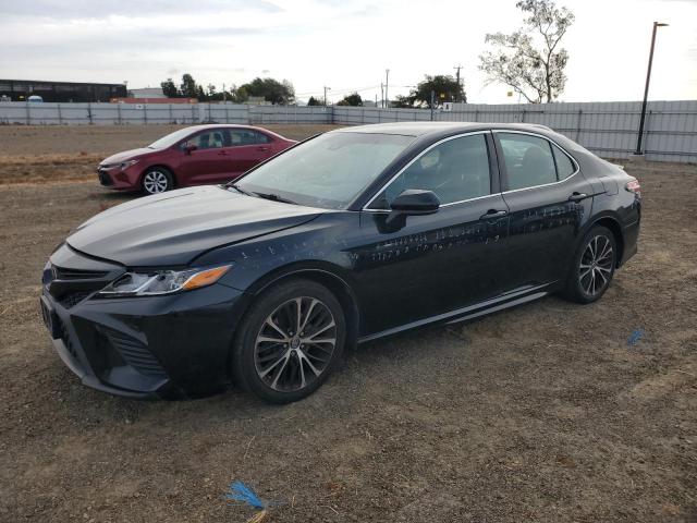 toyota camry l 2018 4t1b11hk6ju551833