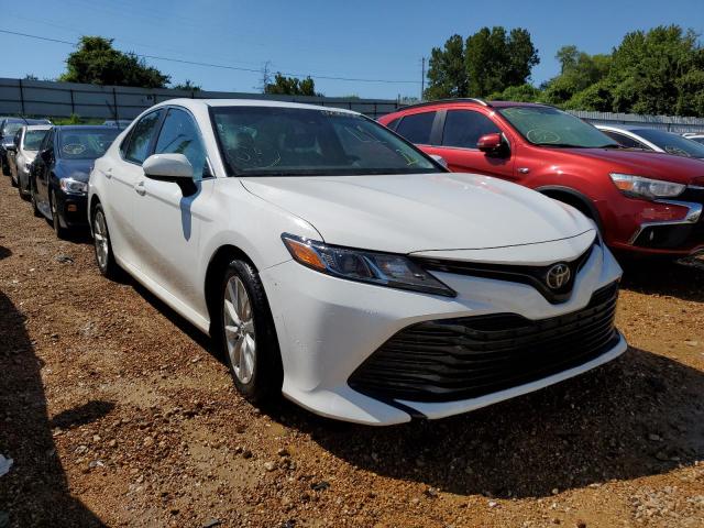 toyota camry l 2018 4t1b11hk6ju559656