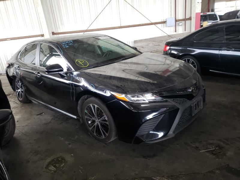 toyota camry l 2018 4t1b11hk6ju594052