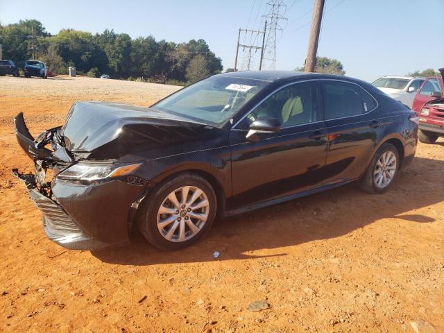 toyota camry l 2018 4t1b11hk6ju603347