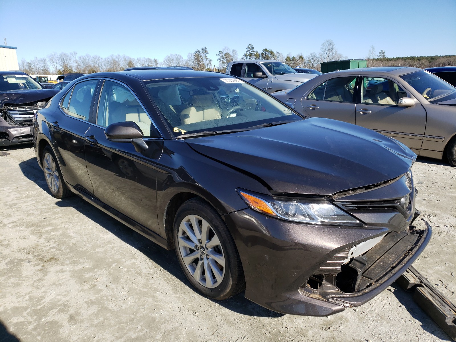 toyota camry l 2019 4t1b11hk6ku744470