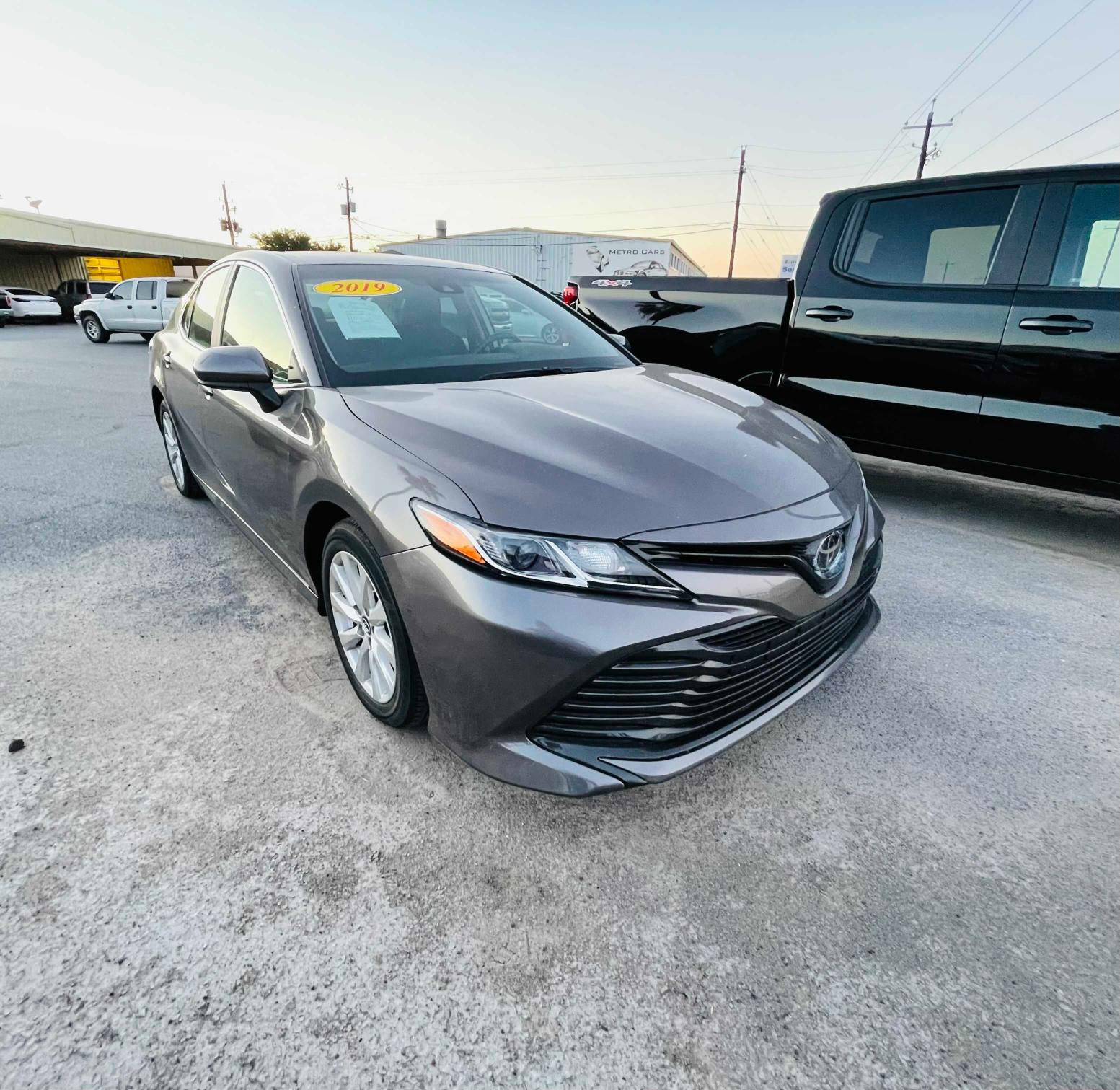 toyota camry l 2019 4t1b11hk6ku757803