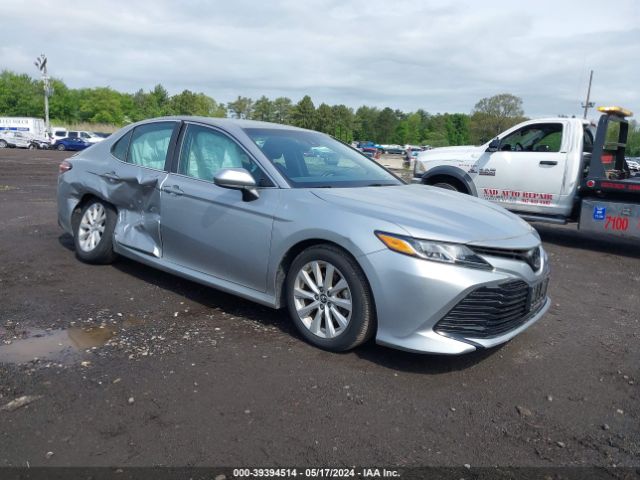 toyota camry 2018 4t1b11hk7ju081103