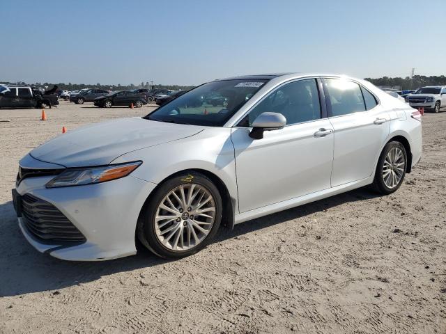 toyota camry l 2018 4t1b11hk7ju114858