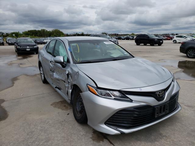 toyota camry l 2018 4t1b11hk7ju573999