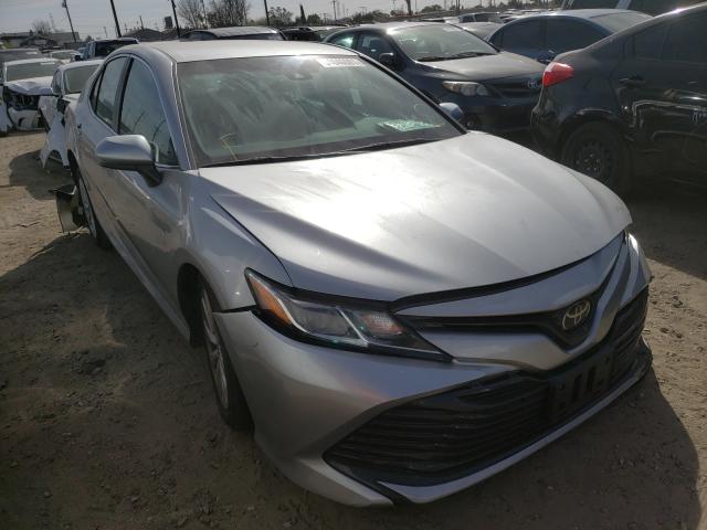 toyota camry l 2018 4t1b11hk7ju587689